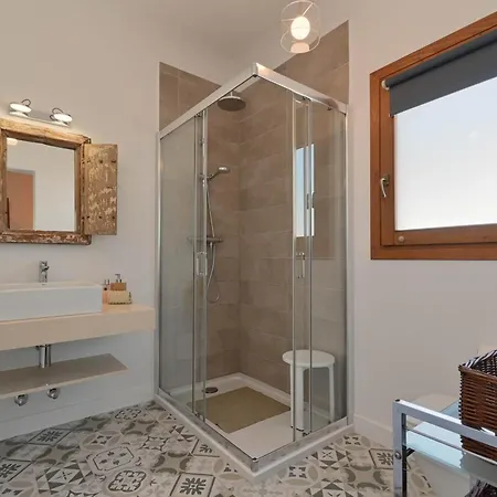 Casa Zenzez Moraira فيلة تيولادا
