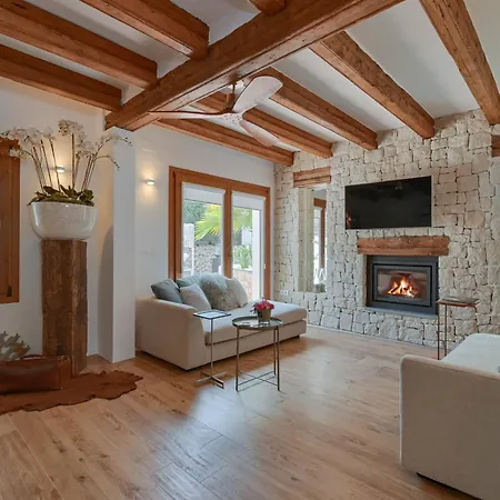 Casa Zenzez Moraira فيلة