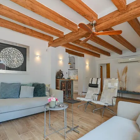 Casa Zenzez Moraira * تيولادا