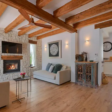Casa Zenzez Moraira تيولادا